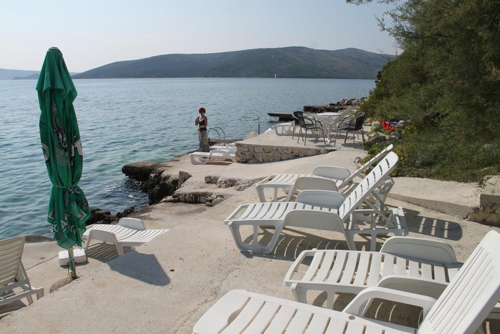 Apartments Villa Marija Seget Vranjica Kültér fotó