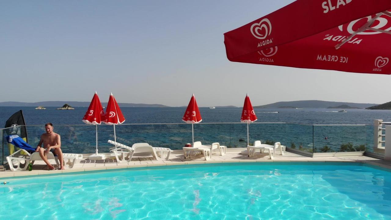 Apartments Villa Marija Seget Vranjica Kültér fotó