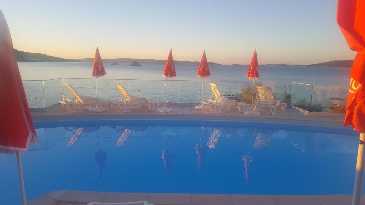 Apartments Villa Marija Seget Vranjica Kültér fotó